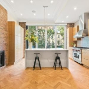 Custom Kitchen Remodeling with Modern Island Design